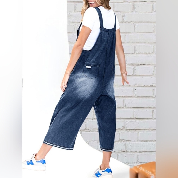 Women's Distressed Denim Overalls Mid Blue Size M/XXL (New/ Unworn) - Picture 3 of 3